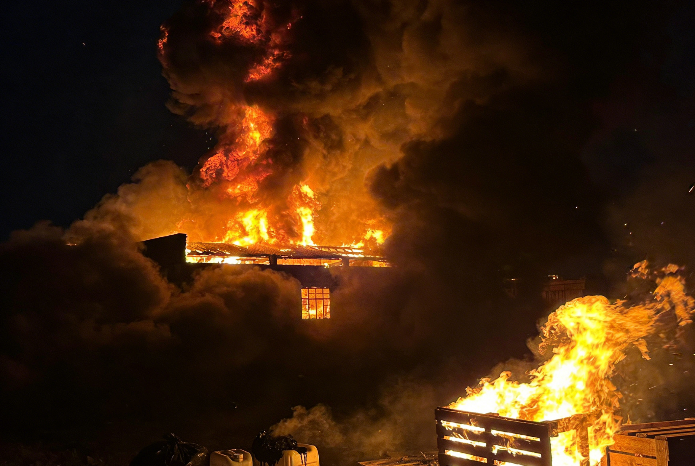 企业财产险三大险种区别：基本险、综合险、一切险怎么选？